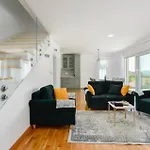 Holiday home Stunning In Sinj