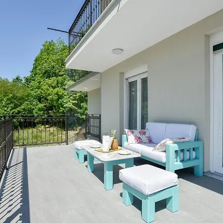 Holiday home Stunning In