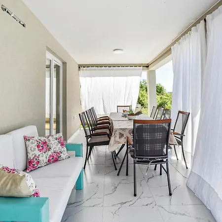 Stunning In Holiday home *